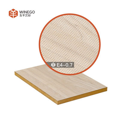 Paneles acústicos micro perforados ecológicos de 15 mm y 18 mm para techo y pared