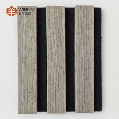 Paneles acústicos avanzados de pizarra de madera para diseño y reducción de ruido