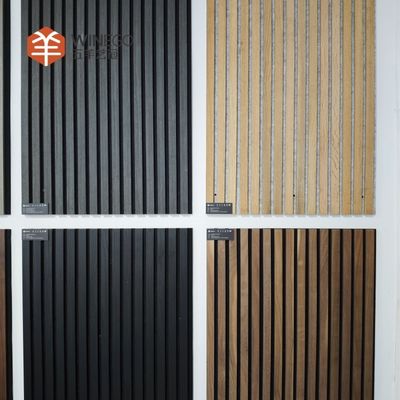 Panel acústico de pizarra de madera moderna con soporte de fieltro PET para paredes y techos